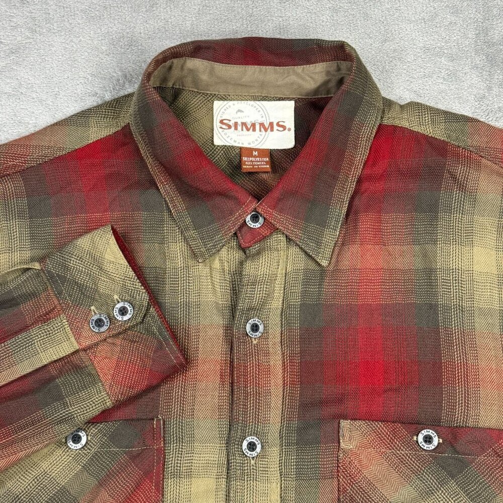 SIMMS Fishing Hunting Plaid Flannel Shirt Mens M Soft Lumberjack Lightweight